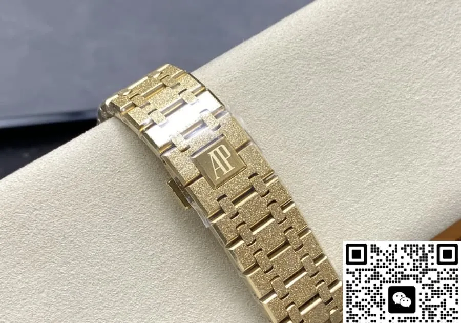 OM Factory Audemars Piguet Royal Oak 26240BA.GG.1324BA.01 1:1 Best Edition Replica Watch